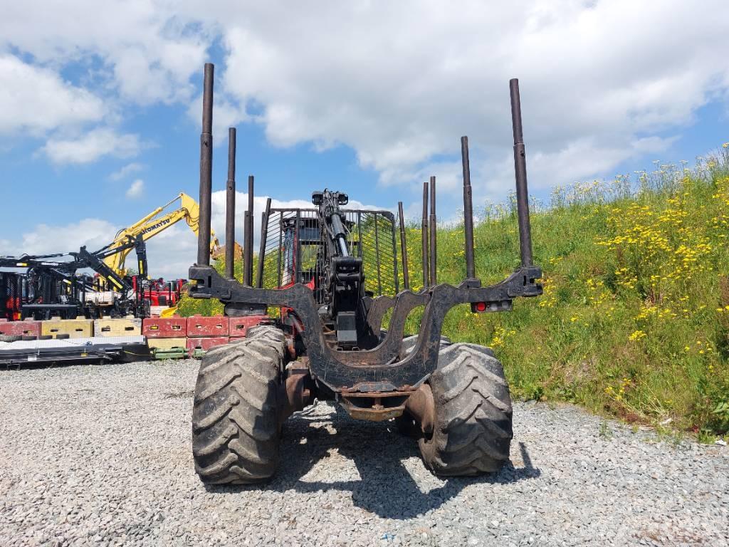 Komatsu 845 Lesné traktory