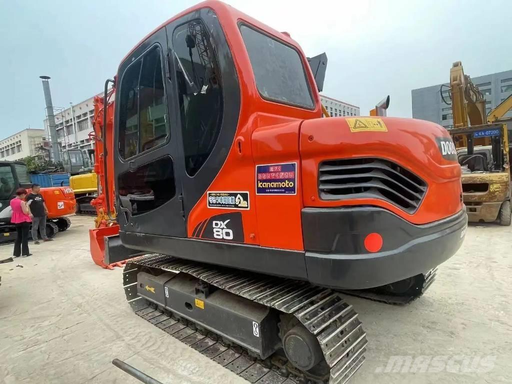 Doosan DX80 Midi rýpadlá 7 t - 12 t