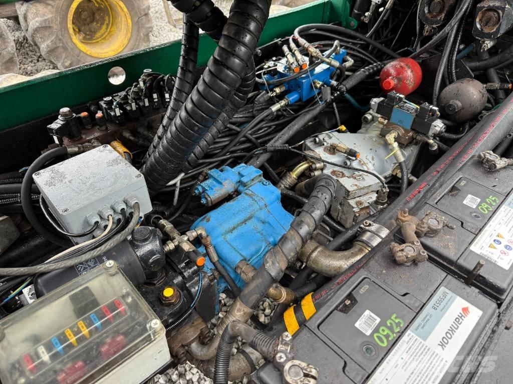 Timberjack 810 B Lesné traktory