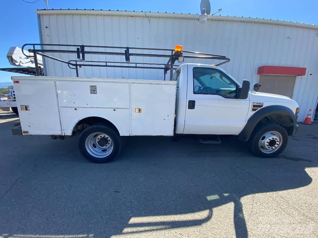 Ford F 550 Komunálne / Multi-úžitkové vozidlá
