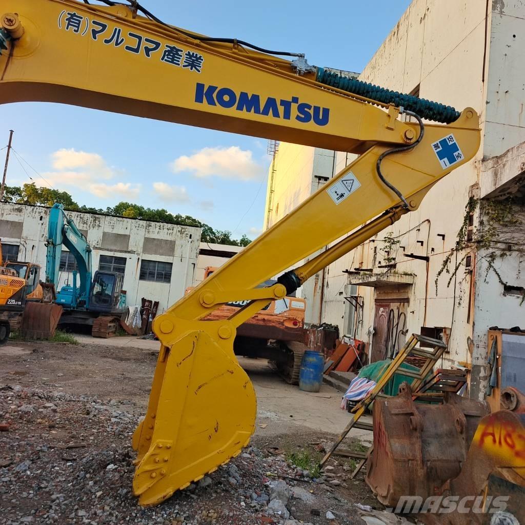 Komatsu PC 200 Pásové rýpadlá