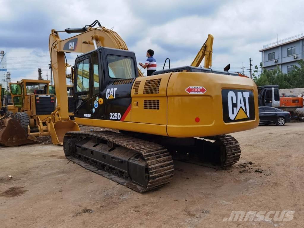 CAT 325DL Pásové rýpadlá