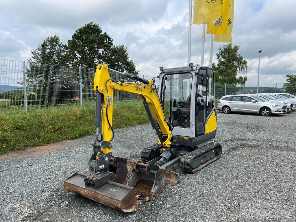 Wacker Neuson ET20 Pásové rýpadlá