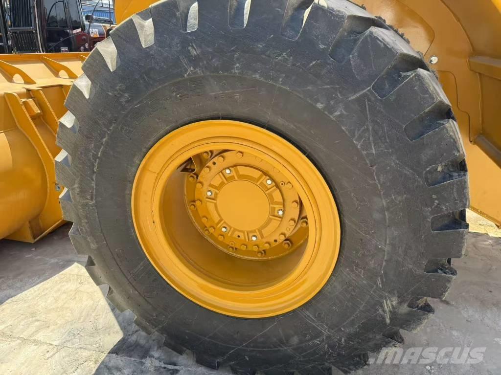 CAT 950 GC Kolesové nakladače