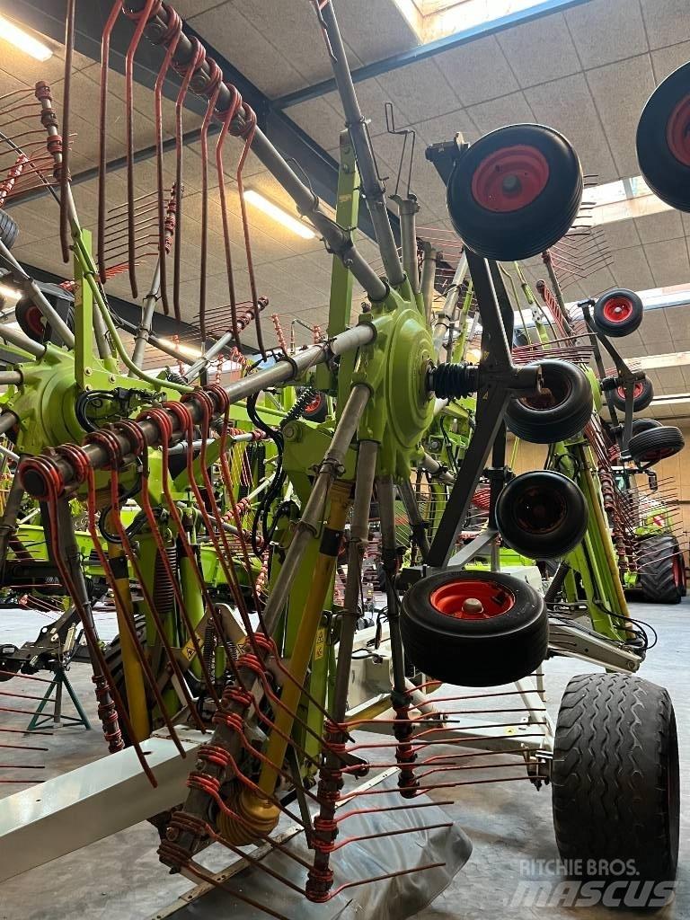 CLAAS LINER 3500 HHV Obracače a zhrabovače sena
