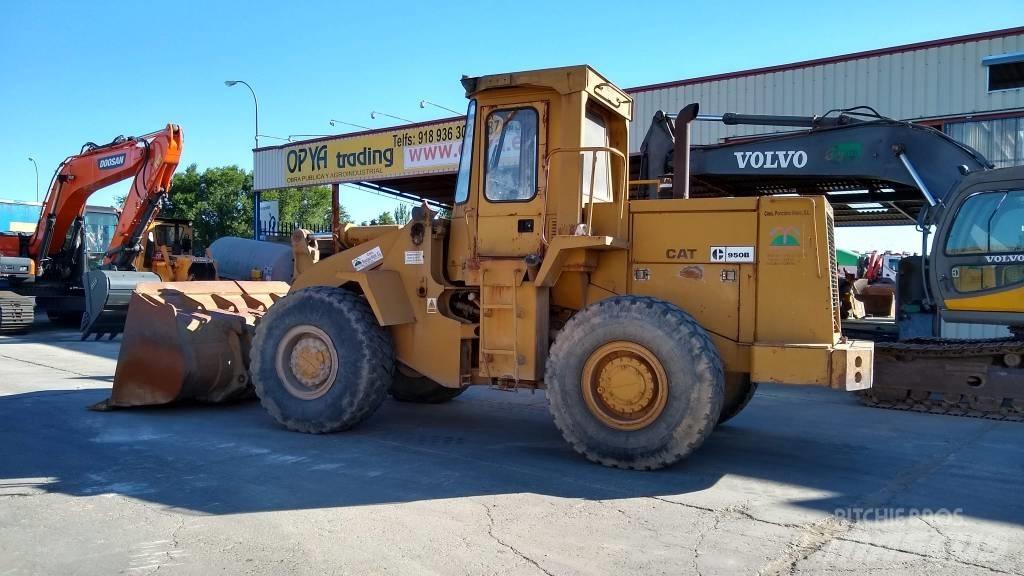 CAT 950 B Kolesové nakladače
