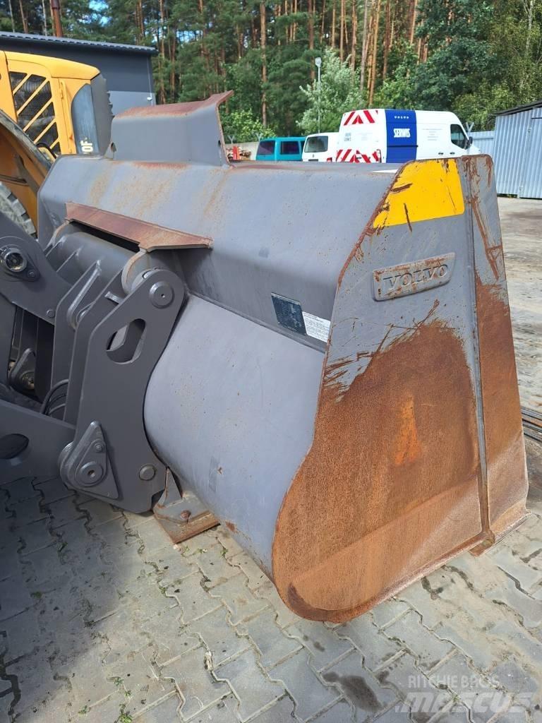 Volvo L 150 H Kolesové nakladače