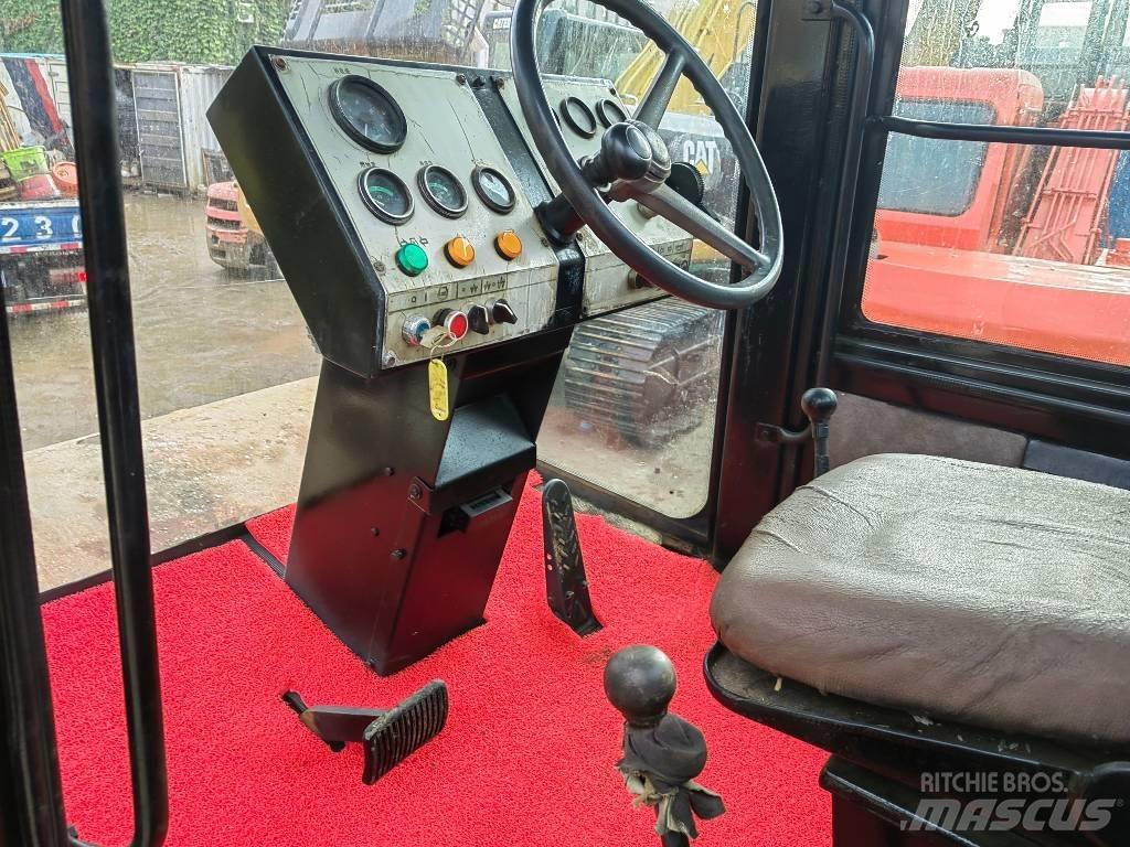 CAT GS683E Ťahačové valce