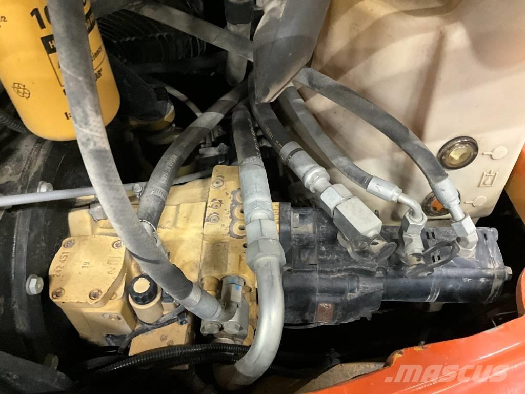 CAT 908 H Kolesové nakladače