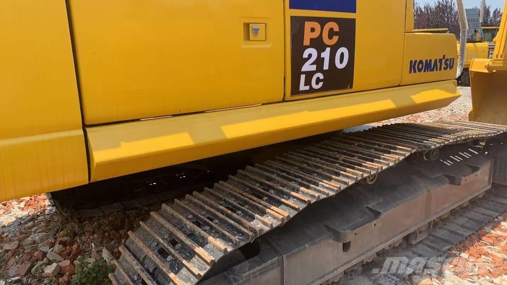 Komatsu PC 210 LC Pásové rýpadlá
