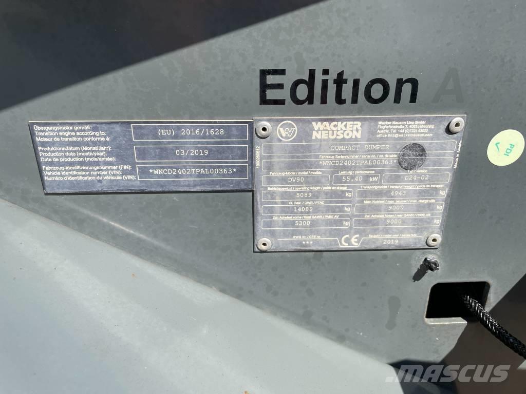 Wacker Neuson DV 90 Stavebné sklápače