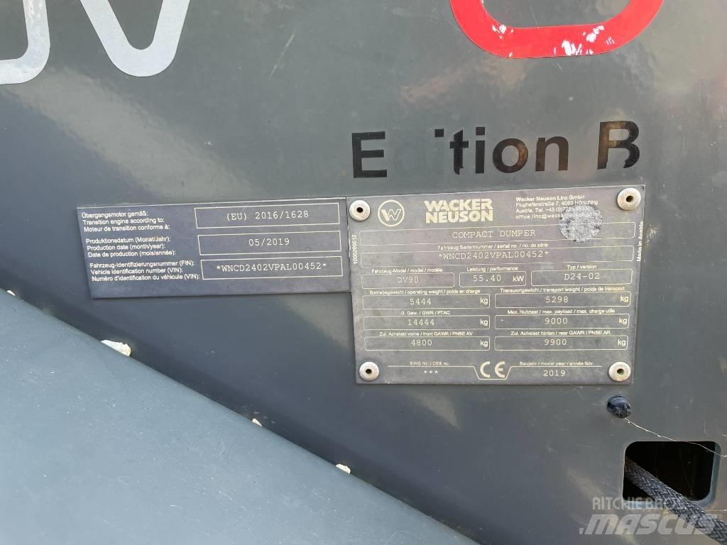 Wacker Neuson DV 90 Stavebné sklápače