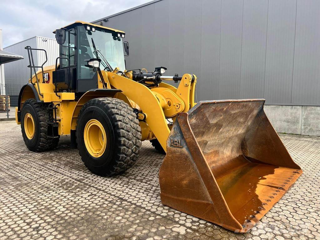 CAT 950GC Kolesové nakladače