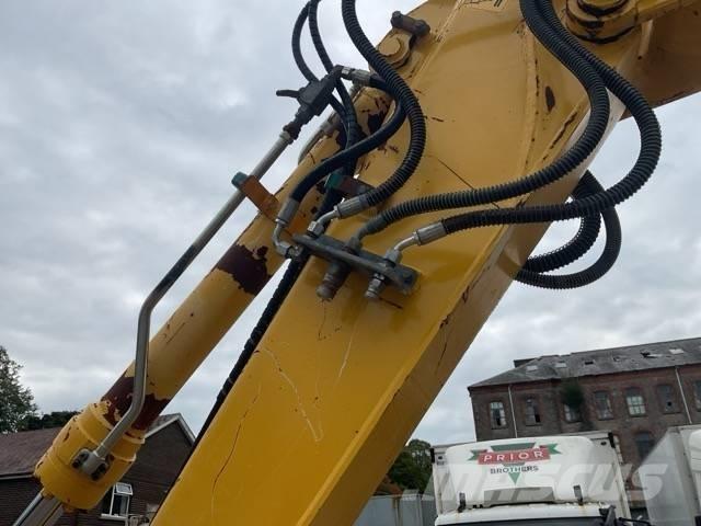 Komatsu PW110MR-11 Kolesové rýpadlá
