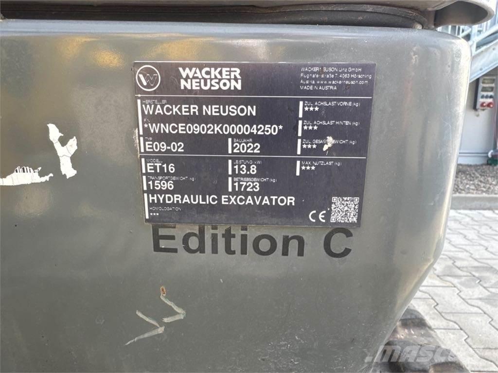Wacker Neuson ET16 Pásové rýpadlá