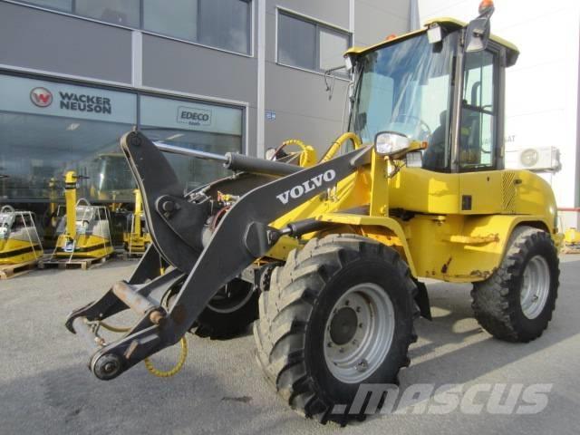 Volvo L 35 Kolesové nakladače