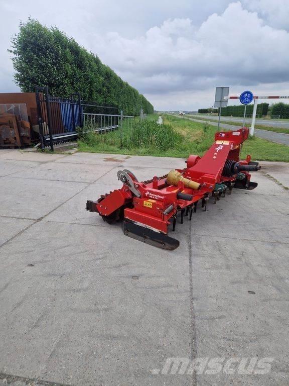 Kverneland NG-H Ďalšie stroje na spracovanie pôdy a príslušenstvo