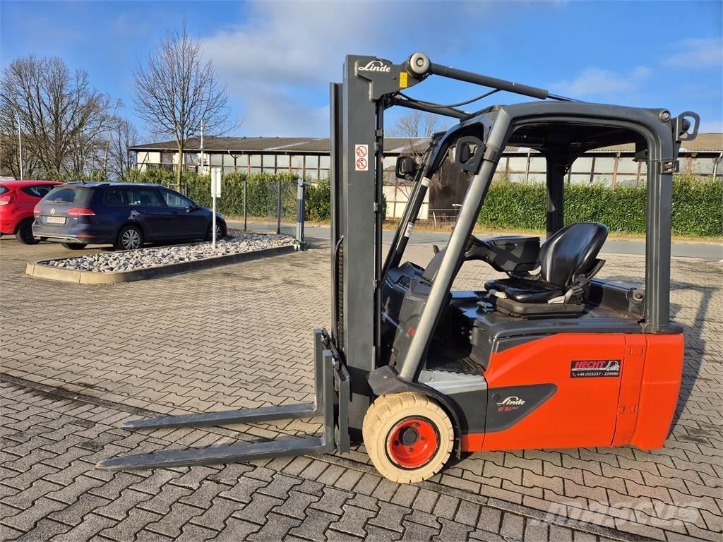 Linde E18L-02 Akumulátorové vozíky