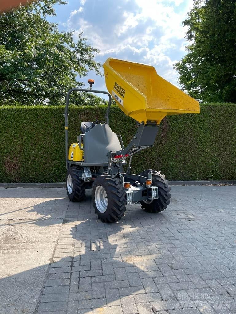 Wacker Neuson 1001 Stavebné sklápače