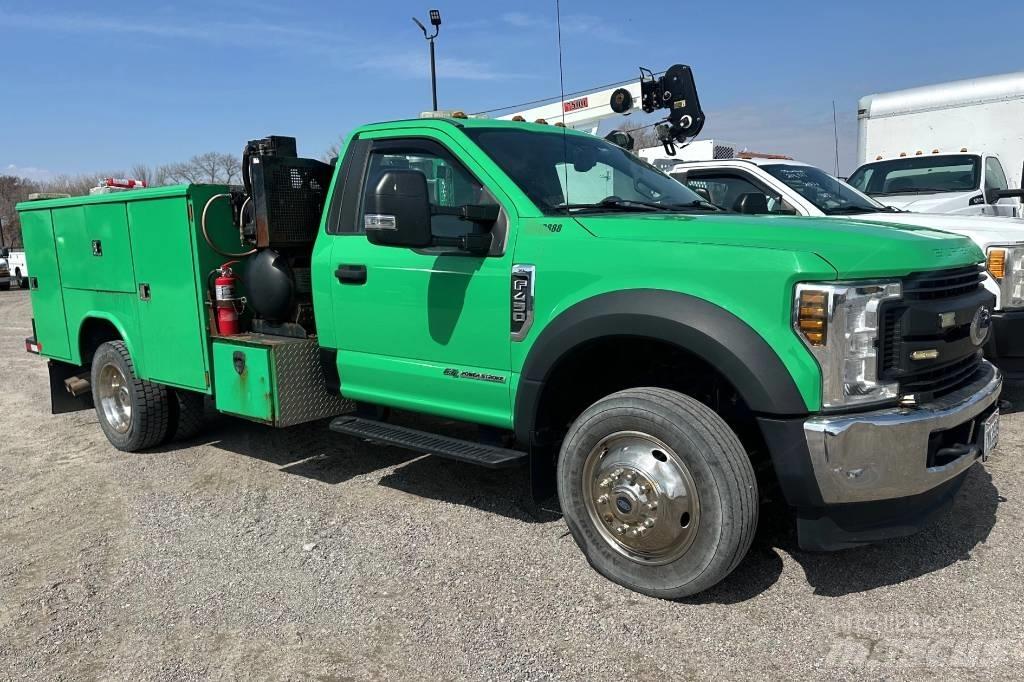 Ford F 450 XL SD Cisternové nákladné vozidlá