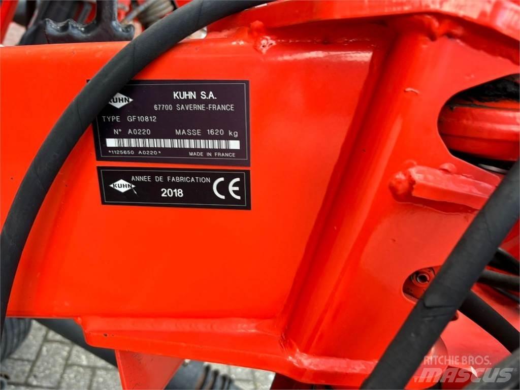 Kuhn GF10812 Obracače a zhrabovače sena