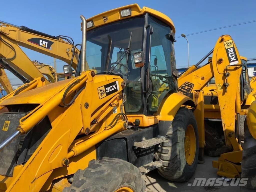 JCB 3 CX Rýpadlo-nakladače
