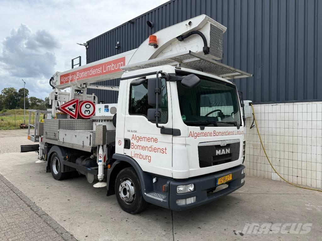 Palfinger P 300 KS Autoplošiny