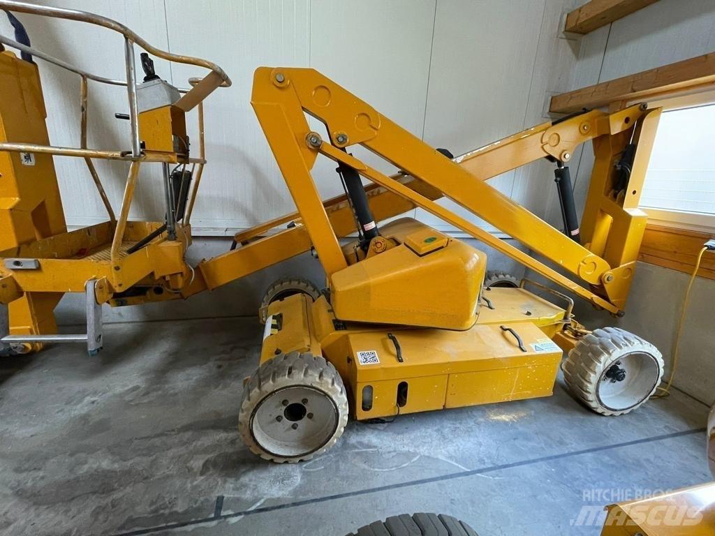 UpRight AB38N / defect Kĺbové plošiny