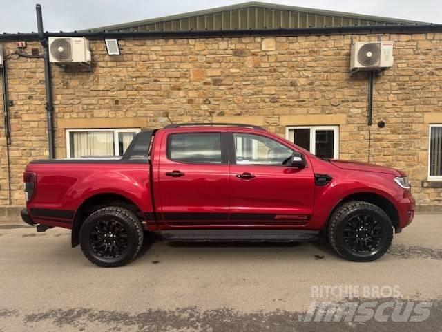 Ford Ranger Nakladacia/sklápacia bočnica