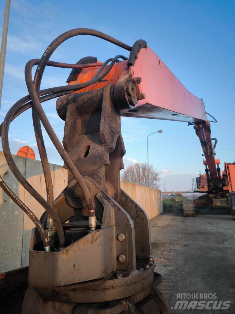 Mantsinen 100RHC Stroje pre manipuláciu s odpadom