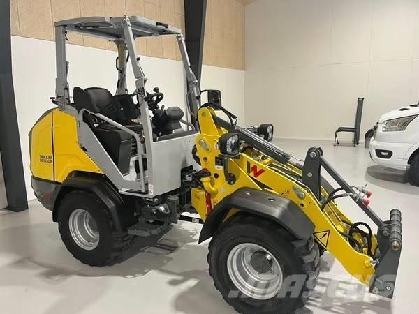 Wacker Neuson WL 28 Kolesové nakladače