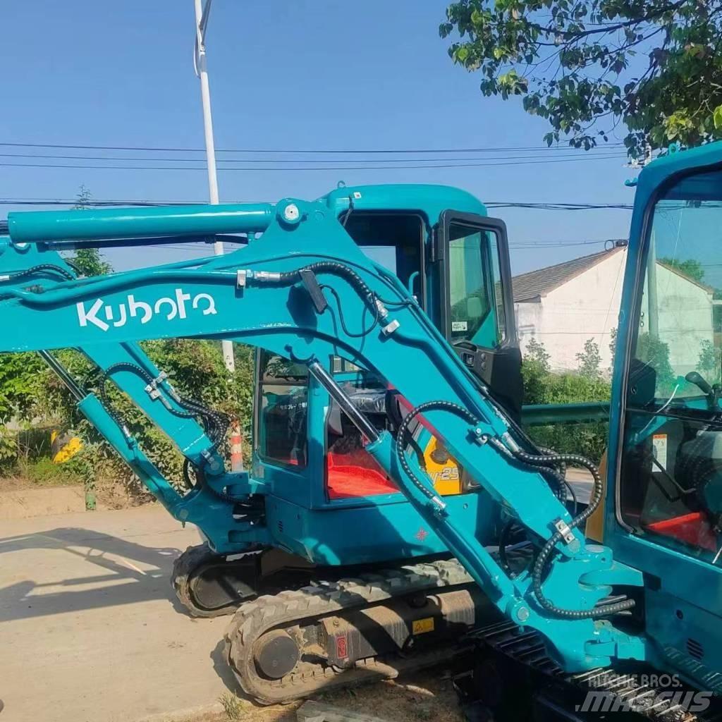 Kubota U 25 Mini rýpadlá < 7t