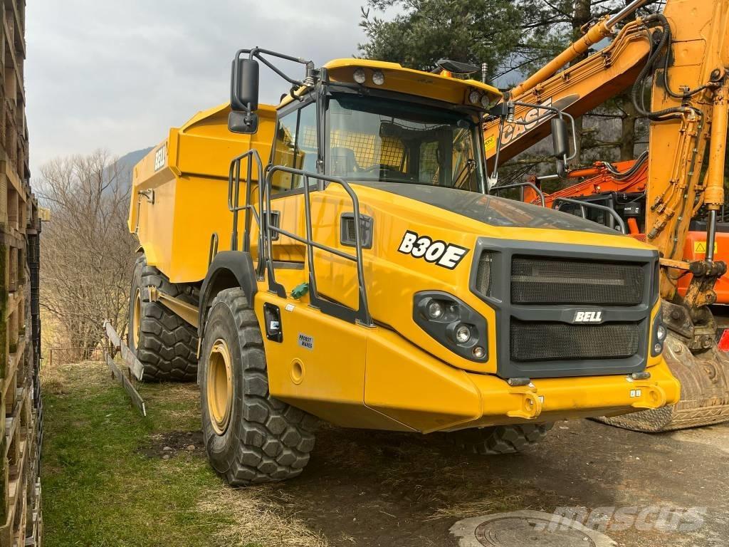 Bell B30E 4x4 Kĺbové nákladné autá