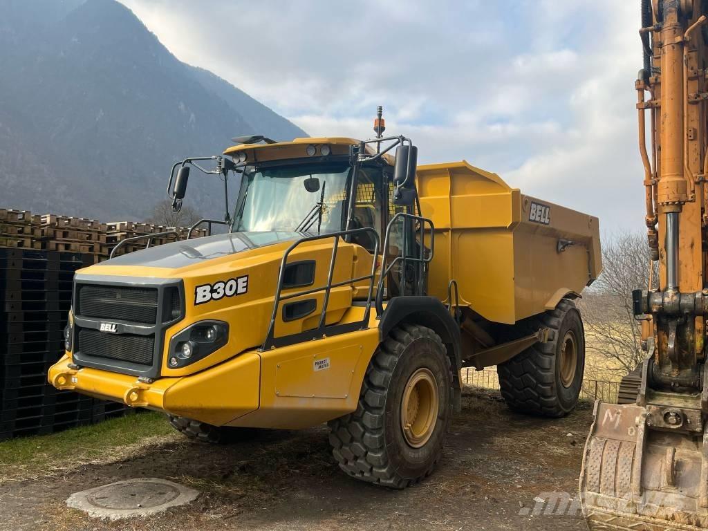 Bell B30E 4x4 Kĺbové nákladné autá