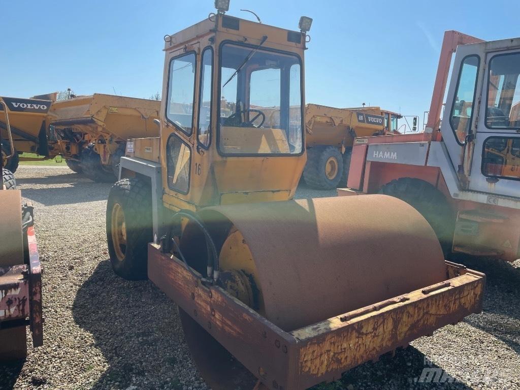 Bomag BW172 Ťahačové valce