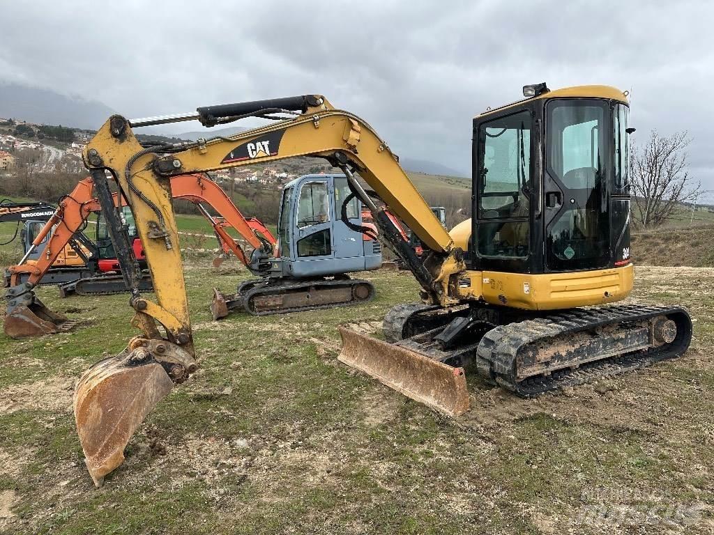 CAT 304 CR Mini rýpadlá < 7t