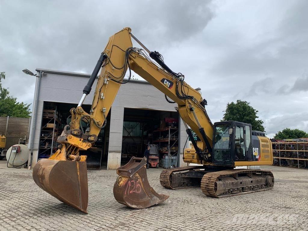 CAT 330FLN VAH Pásové rýpadlá