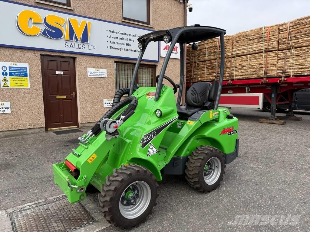 Avant 423 Viacúčelové nakladače