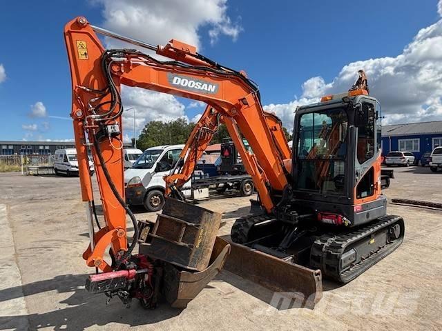 Doosan DX 62 R-3 Mini rýpadlá < 7t