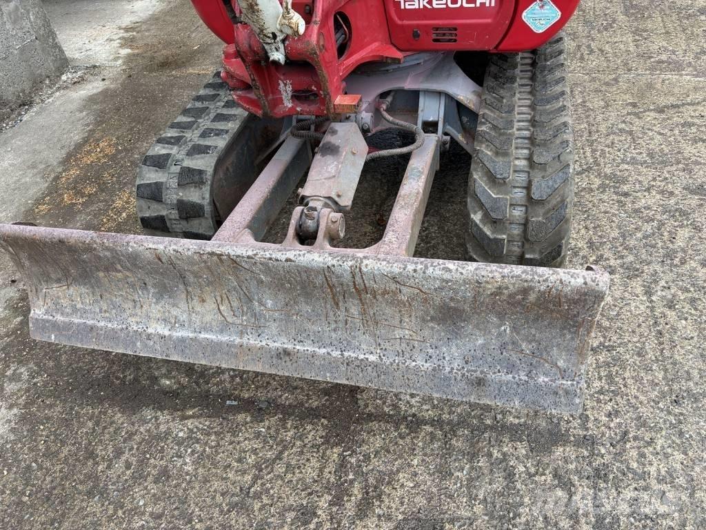 Takeuchi TB 230 Mini rýpadlá < 7t