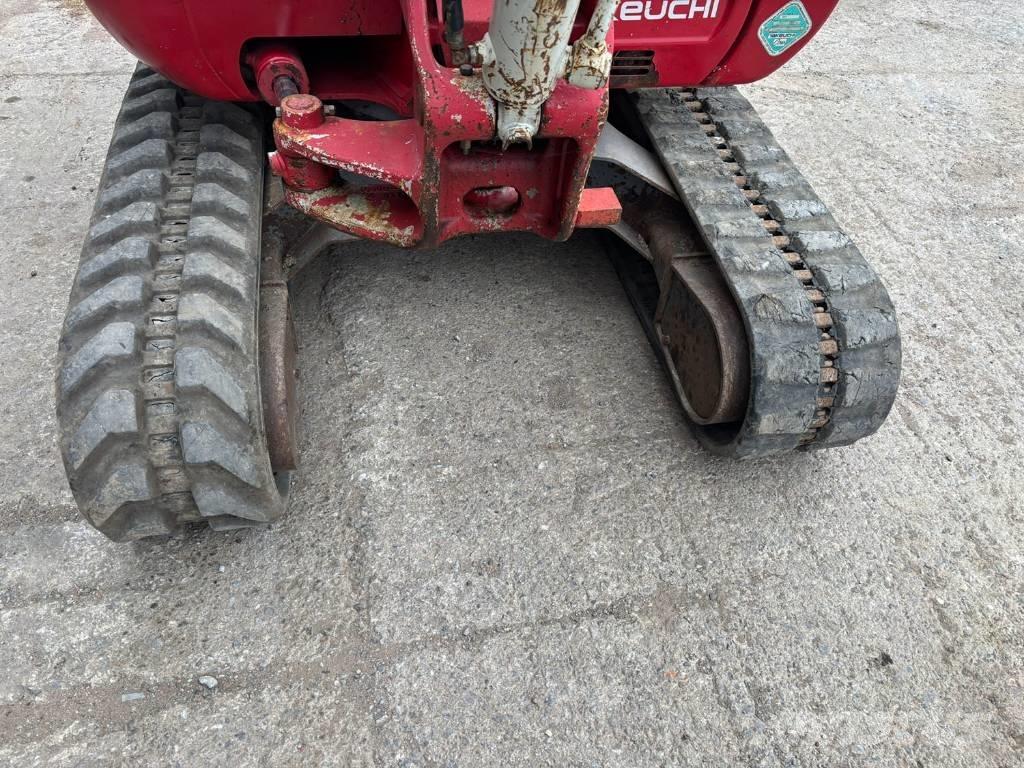Takeuchi TB 230 Mini rýpadlá < 7t
