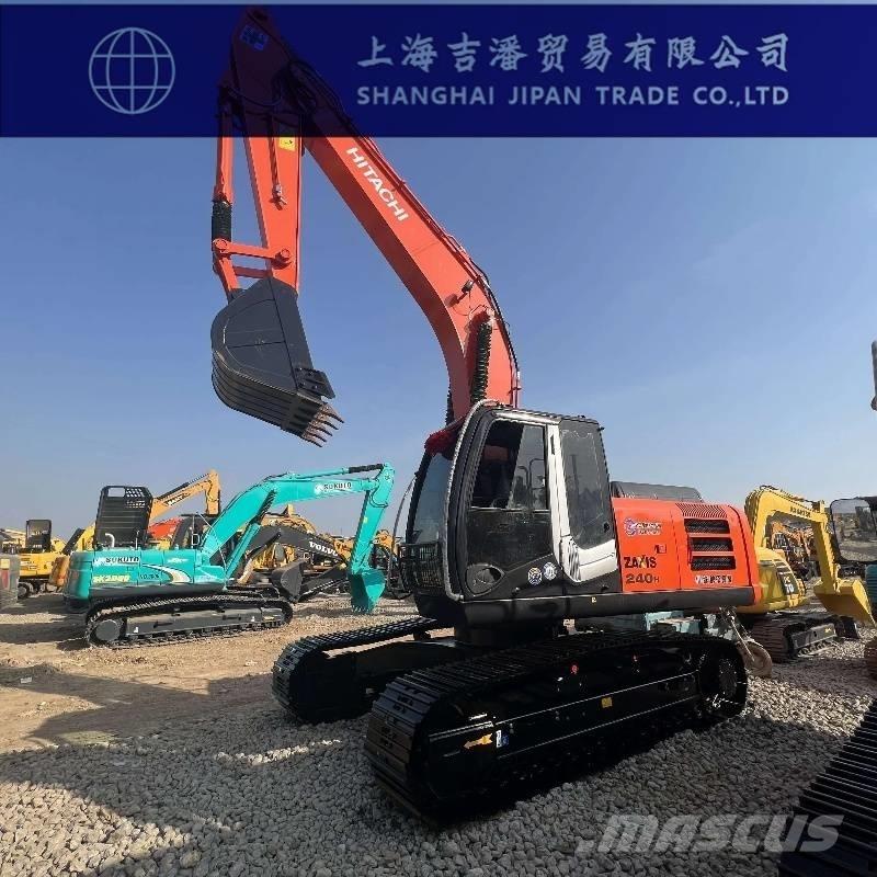 Hitachi ZX 240 Pásové rýpadlá