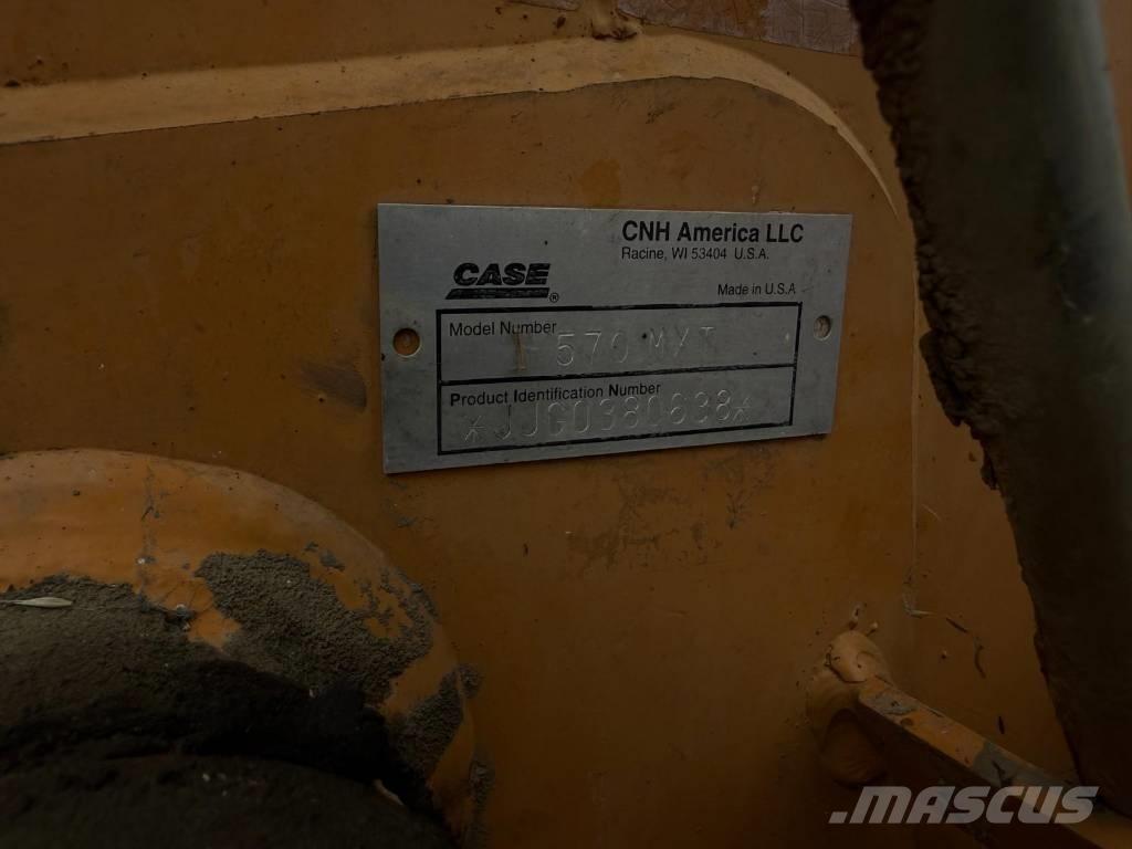 CASE 570 M XT Kolesové nakladače
