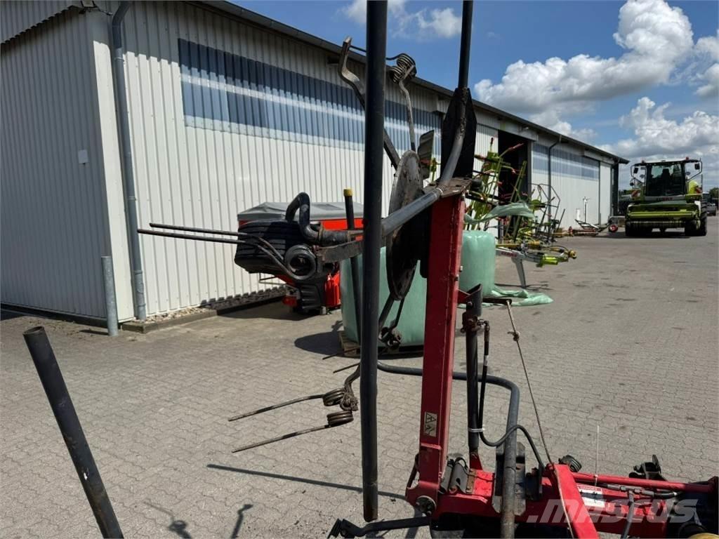 Vicon Fanex 523T Obracače a zhrabovače sena