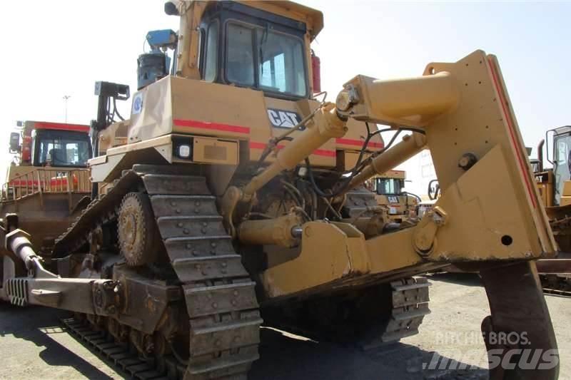 CAT D9R Pásové dozéry