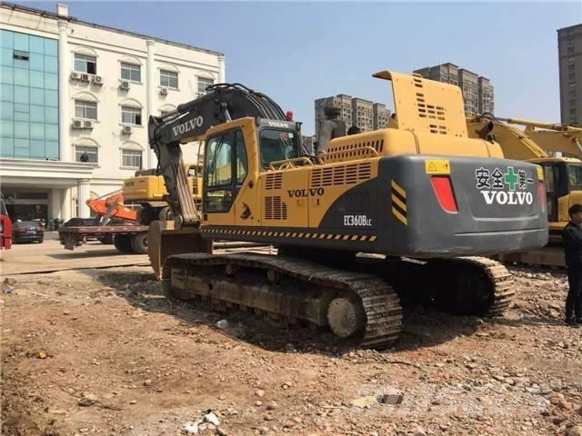 Volvo EC 360 B LC Pásové rýpadlá
