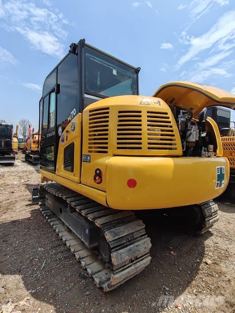 Komatsu PC 70 Pásové rýpadlá