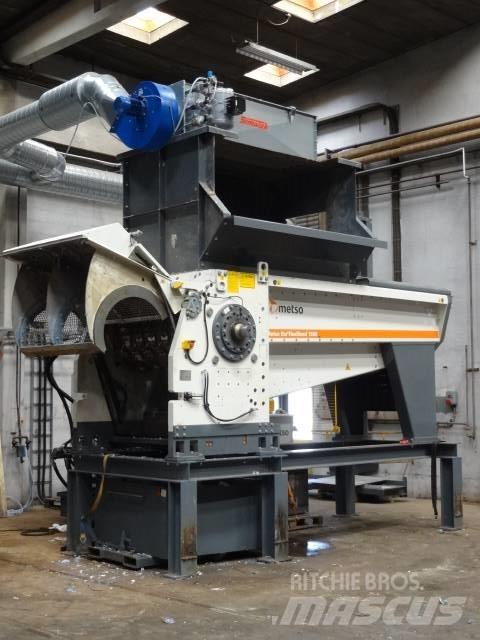 M&J FineShred 1500 Drviče odpadu