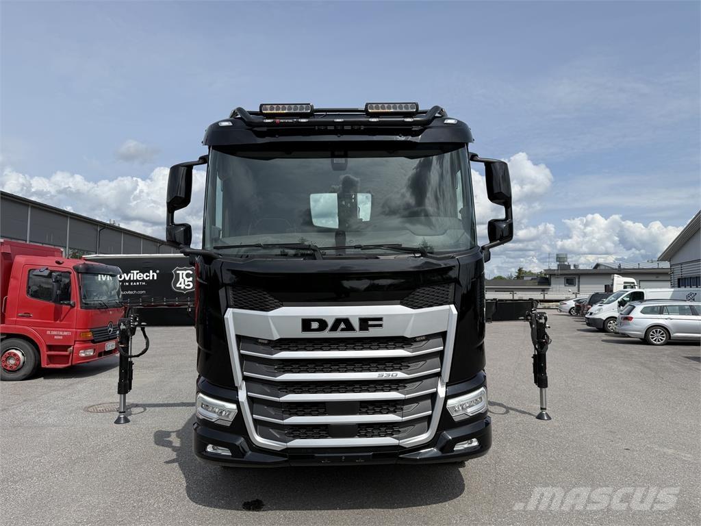 DAF XF 530 FAW 8X4 Autožeriavy, hydraulické ruky