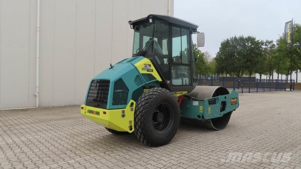 Ammann ARS 70 Ťahačové valce